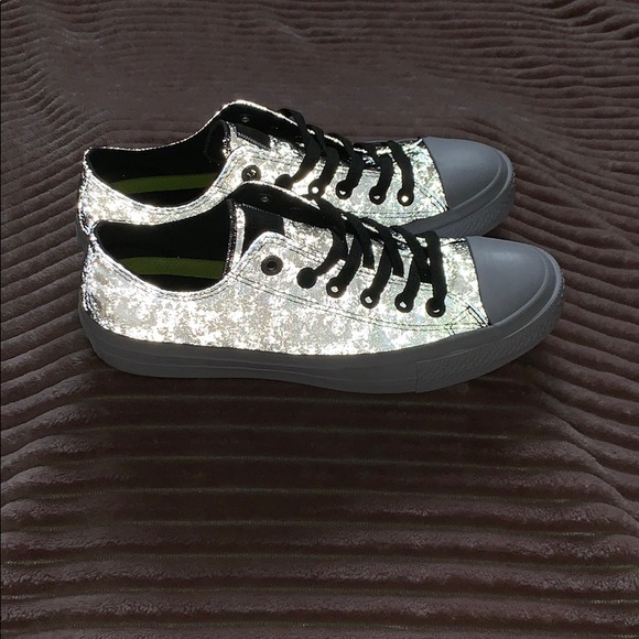 converse reflective shoes